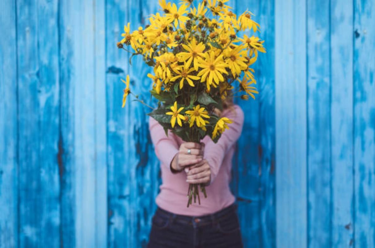 Картинки з Днем ангела Олени 2022 – привітання з іменинами Картинки з Днем ангела Олени 2022 – привітання з іменинами