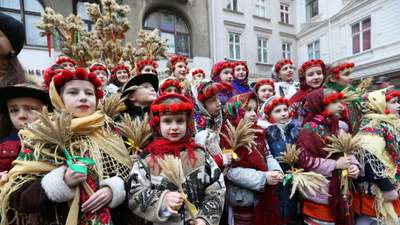 Колядки для взрослых на украинском языке: лучшая подборка